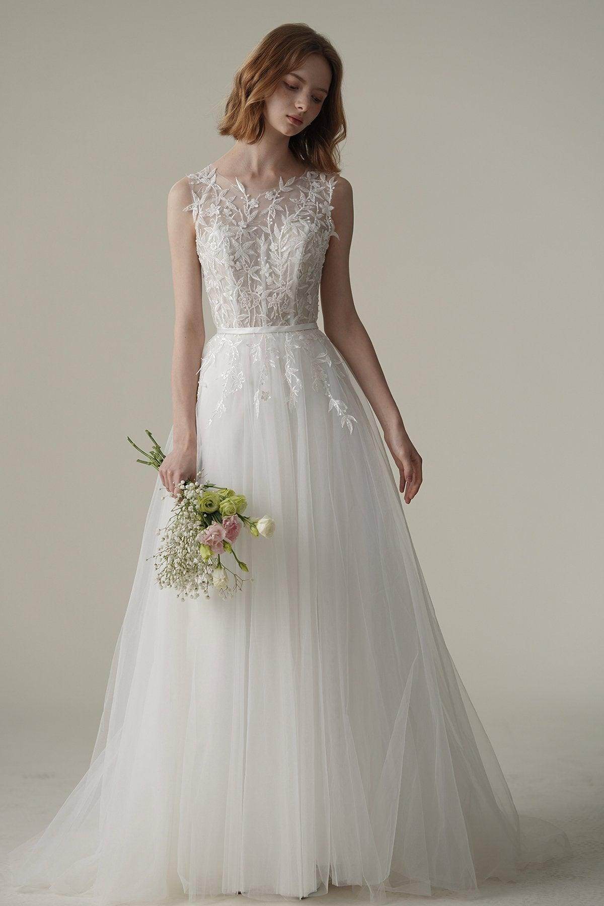 A-Line Sweep-Brush Train Tulle Wedding Dress CW3092 - COCOMELODY